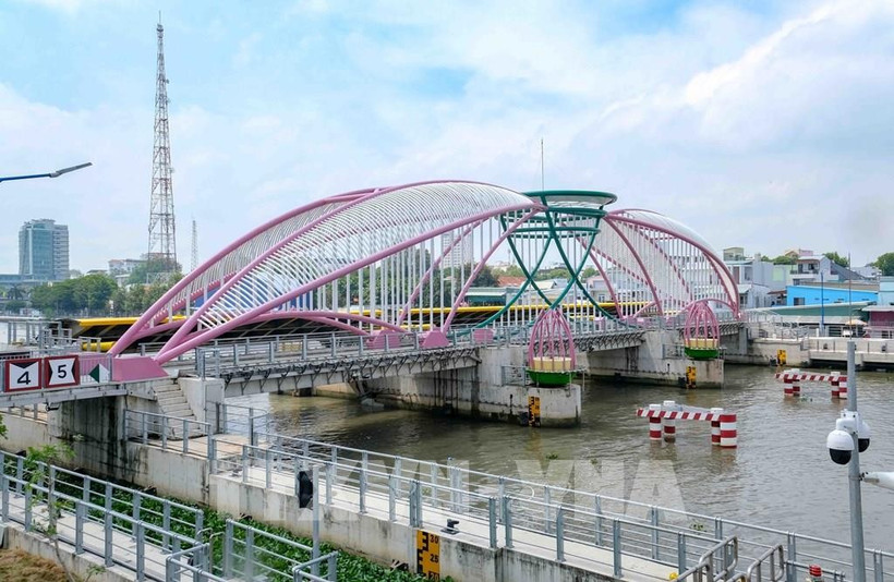 A flood prevention work put in operation since 2024 under Project 3. (Photo: VNA)