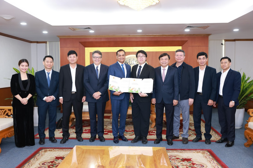 Nestlé Vietnam and the MAE have formalised a strategic partnership to support Vietnam’s transition toward a low-carbon, circular economy. (Photo: Nestlé Vietnam)