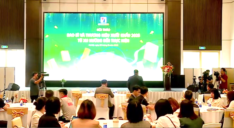 A view of the seminar. (Photo: nhandan.vn)